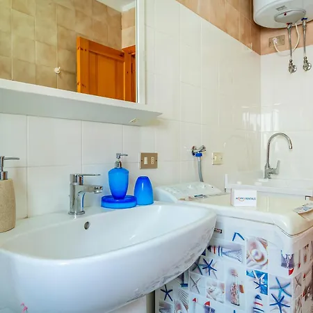 Apartment Gelsi Mori Seafront - Happy