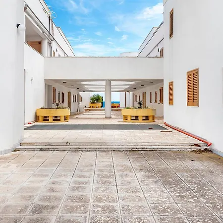 Apartment Gelsi Mori Seafront - Happy *
